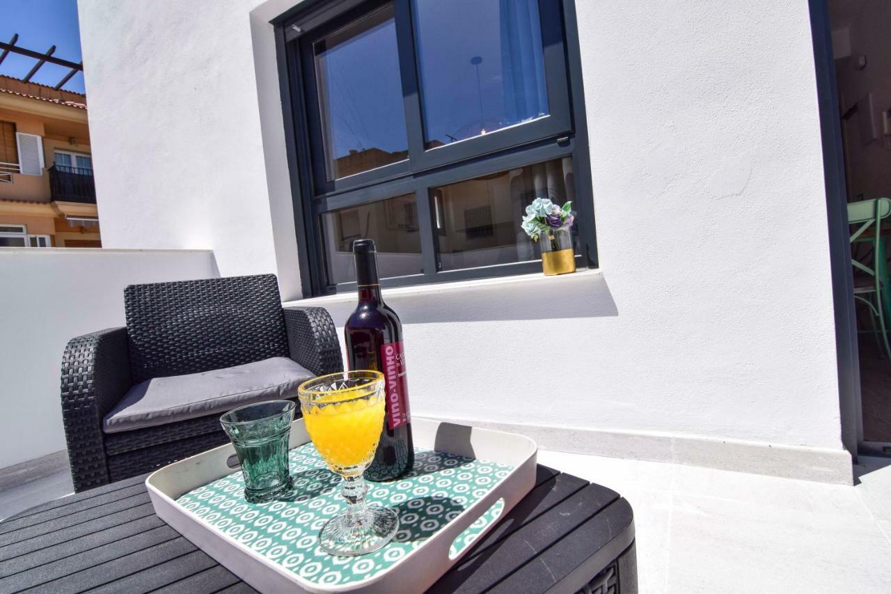 Letmalaga Carlos Haya Apartment Exterior photo